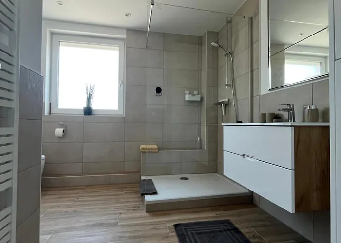 Casa Sophia - Stadtnahe, Grosszuegige Διαμέρισμα Ρέγκενσμπουργκ